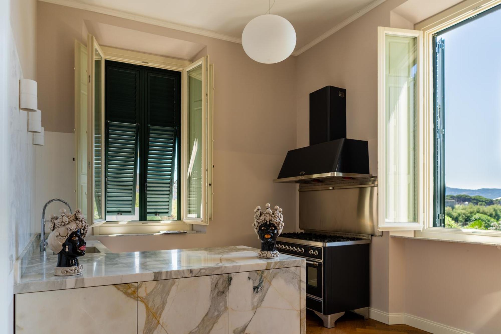Acquaviva Apartments Ливорно Экстерьер фото